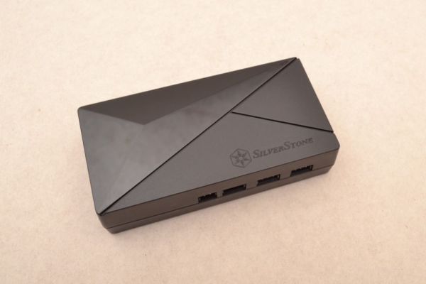 SilverStone CPL02-E ARGB Hub