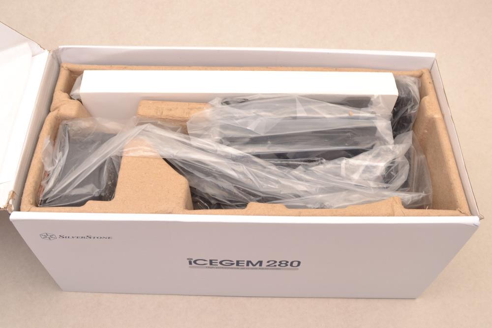 SilverStone IceGem 280 - Packing